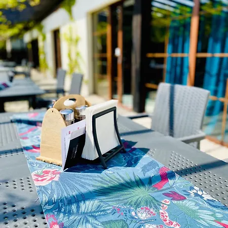 Old Tree & Restaurant Gasthuis 3*