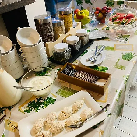 Gasthuis Old Tree & Restaurant