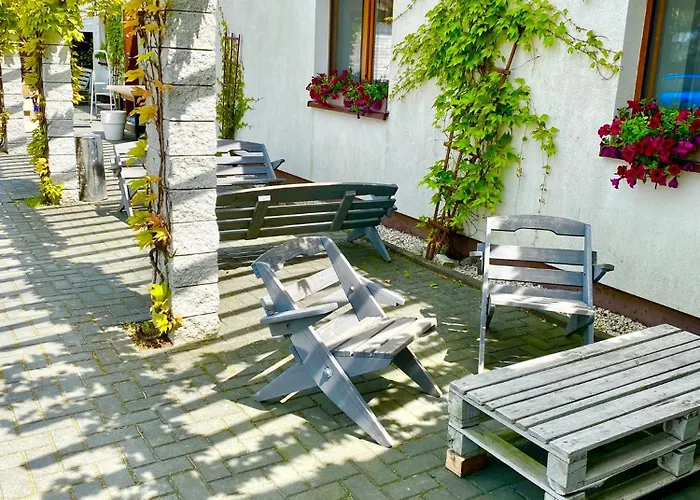 Old Tree & Restaurant 3*