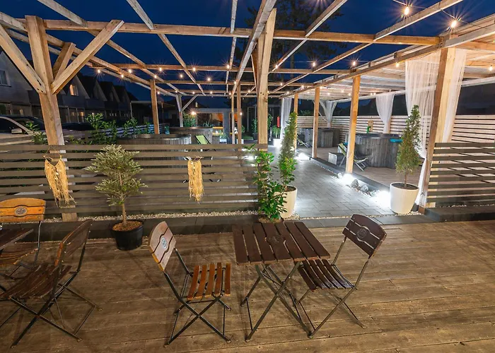 Old Tree & Restaurant 3*