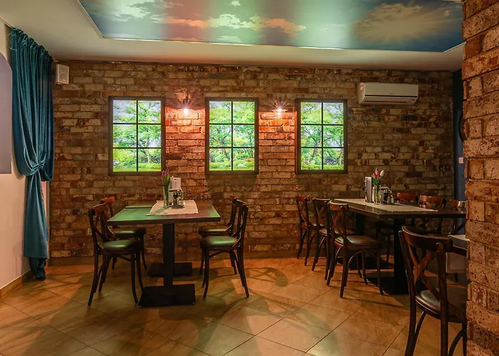 Gasthof Old Tree & Restaurant 3*