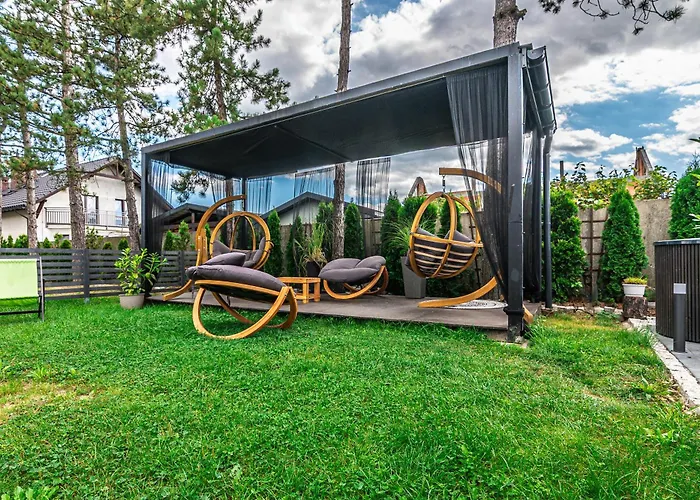 Old Tree & Restaurant 3*